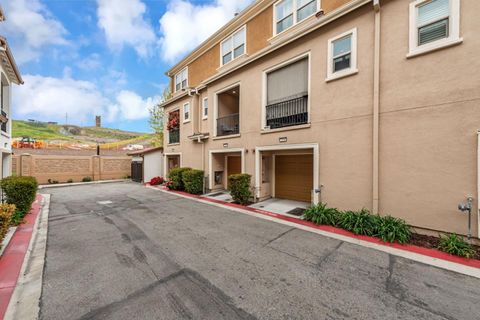 Tiny photo for 227 SIDERNO Court, SAN JOSE, CA 95111 (MLS # ML82041605)