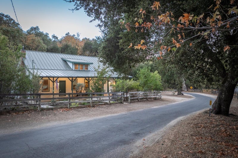 38652 Tassajara Road