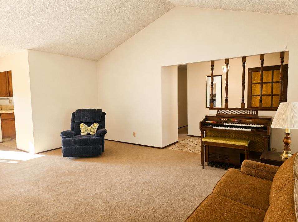 1527 Pleasant Hill Road