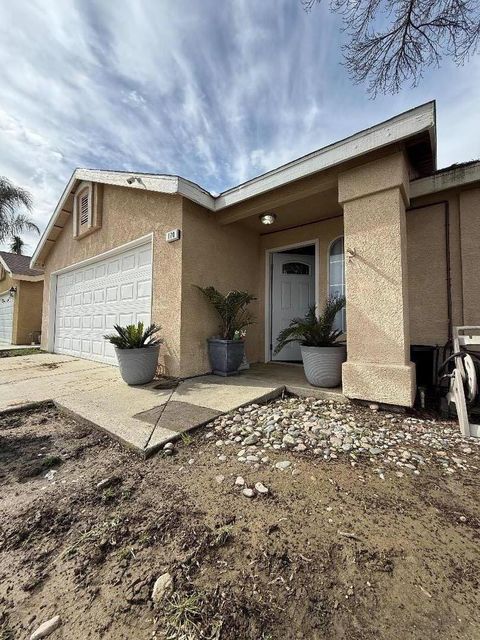 Photo of 170 Willow Springs Avenue, COALINGA, CA 93210 (MLS # ML82050034)