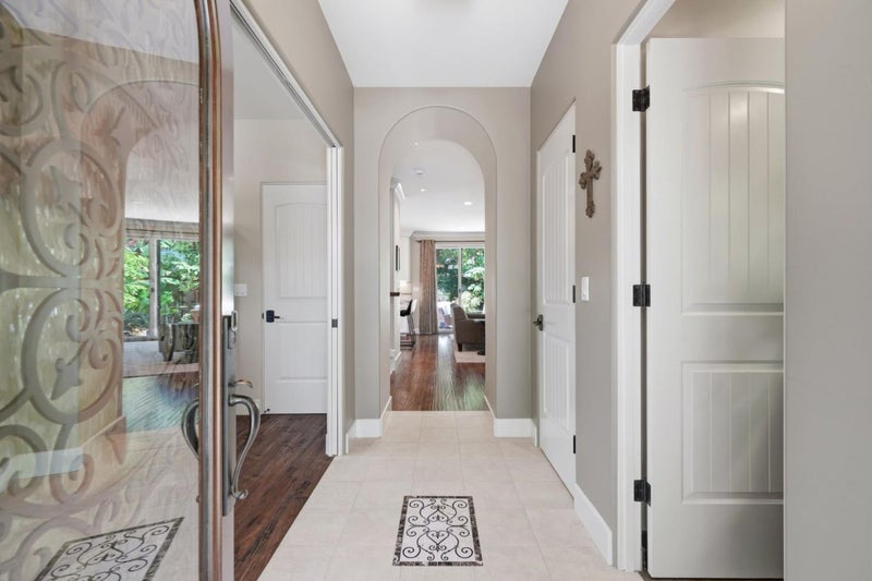 1315 Iris Court