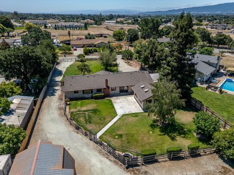 Tiny photo for 2025 Jeanie Lane, GILROY, CA 95020 (MLS # ML82047641)