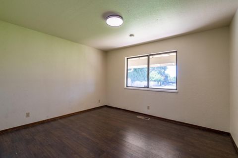 Tiny photo for 2025 Jeanie Lane, GILROY, CA 95020 (MLS # ML82047641)