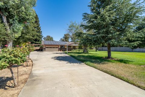 Tiny photo for 2025 Jeanie Lane, GILROY, CA 95020 (MLS # ML82047641)