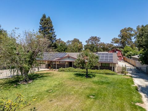 Tiny photo for 2025 Jeanie Lane, GILROY, CA 95020 (MLS # ML82047641)