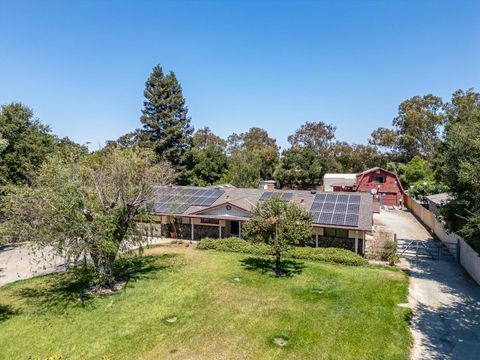 Tiny photo for 2025 Jeanie Lane, GILROY, CA 95020 (MLS # ML82047641)