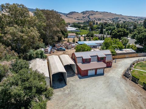 Tiny photo for 2025 Jeanie Lane, GILROY, CA 95020 (MLS # ML82047641)