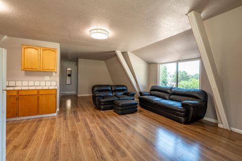 Tiny photo for 2025 Jeanie Lane, GILROY, CA 95020 (MLS # ML82047641)