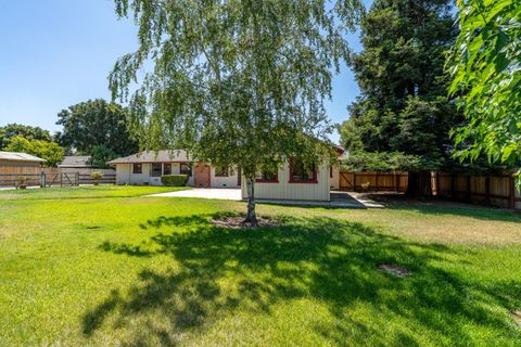 Tiny photo for 2025 Jeanie Lane, GILROY, CA 95020 (MLS # ML82047641)