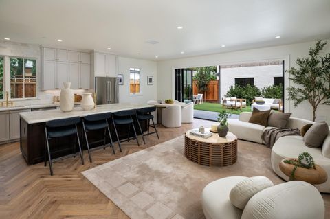 Tiny photo for 162 Waverley Street, PALO ALTO, CA 94301 (MLS # ML82021693)