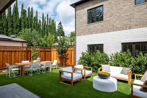 Tiny photo for 162 Waverley Street, PALO ALTO, CA 94301 (MLS # ML82021693)