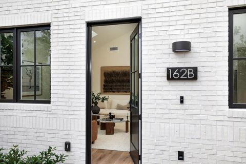 Tiny photo for 162 Waverley Street, PALO ALTO, CA 94301 (MLS # ML82021693)