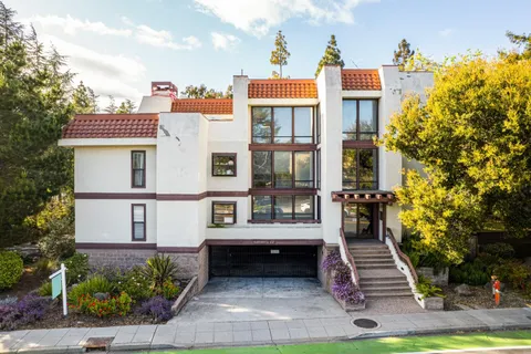 496 W Charleston Road Unit 302, Palo Alto, CA 94306 - #: ML82000424