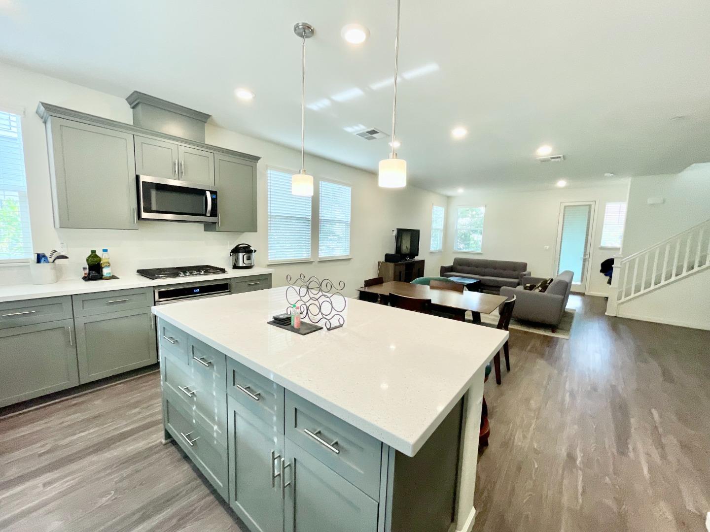 24500 Autumn Mist Way