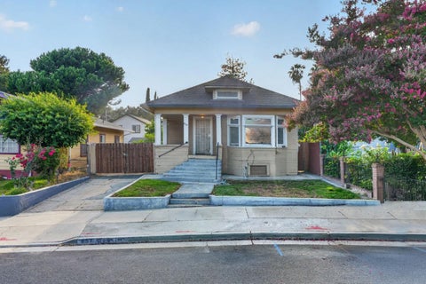 Photo of 857 Delmas Avenue, SAN JOSE, CA 95125 (MLS # ML82058298)