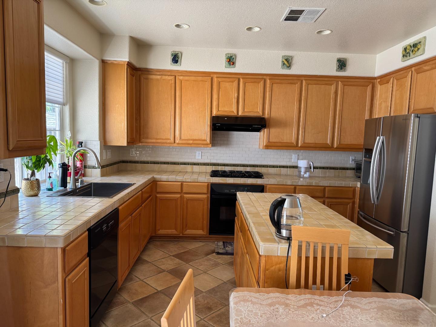 32425 Pacific Grove Way