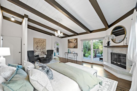 Tiny photo for 720 Temescal Way, Redwood City, CA 94062 (MLS # ML82060475)
