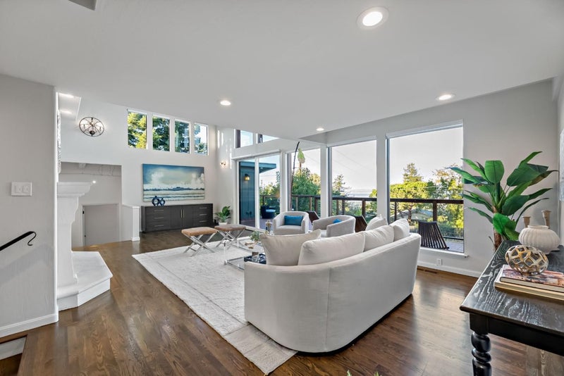 720 Temescal Way