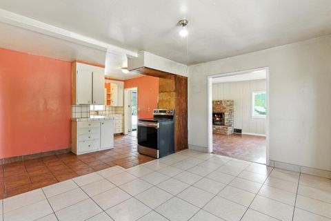 Tiny photo for 14862 Watters Drive, SAN JOSE, CA 95127 (MLS # ML82023249)