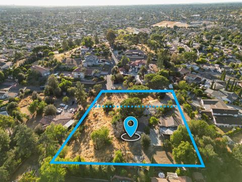 Photo of 14862 Watters Drive, SAN JOSE, CA 95127 (MLS # ML82023249)