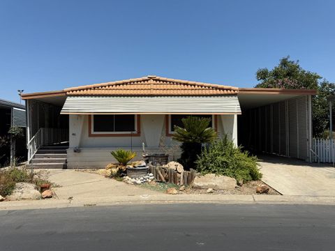 2706 West Ashlan Avenue FRESNO CA 93705
