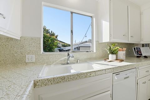 Tiny photo for 33557 3rd Street, UNION CITY, CA 94587 (MLS # ML82028844)