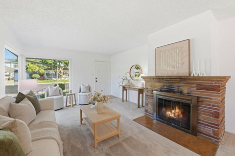 Tiny photo for 33557 3rd Street, UNION CITY, CA 94587 (MLS # ML82028844)