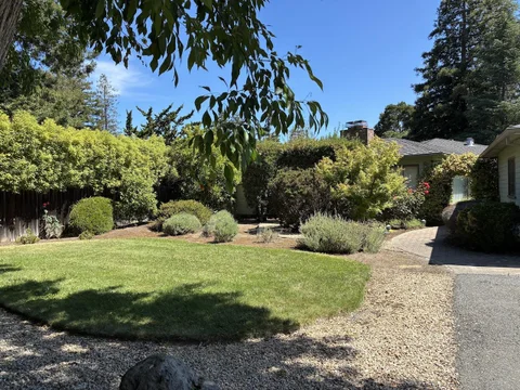 3511 La Mata Way, Palo Alto, CA 94306 - #: ML82059030