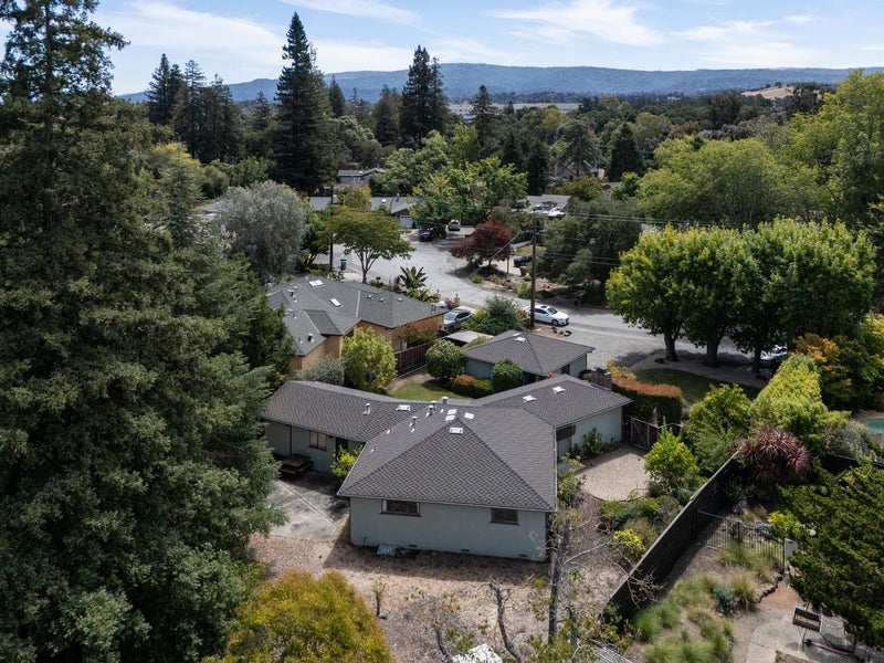 3511 La Mata Way