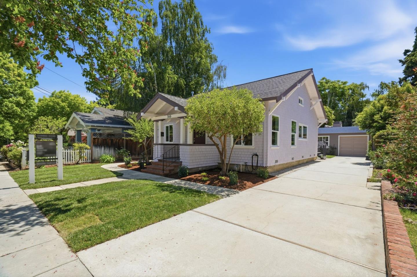 566 Everett Avenue