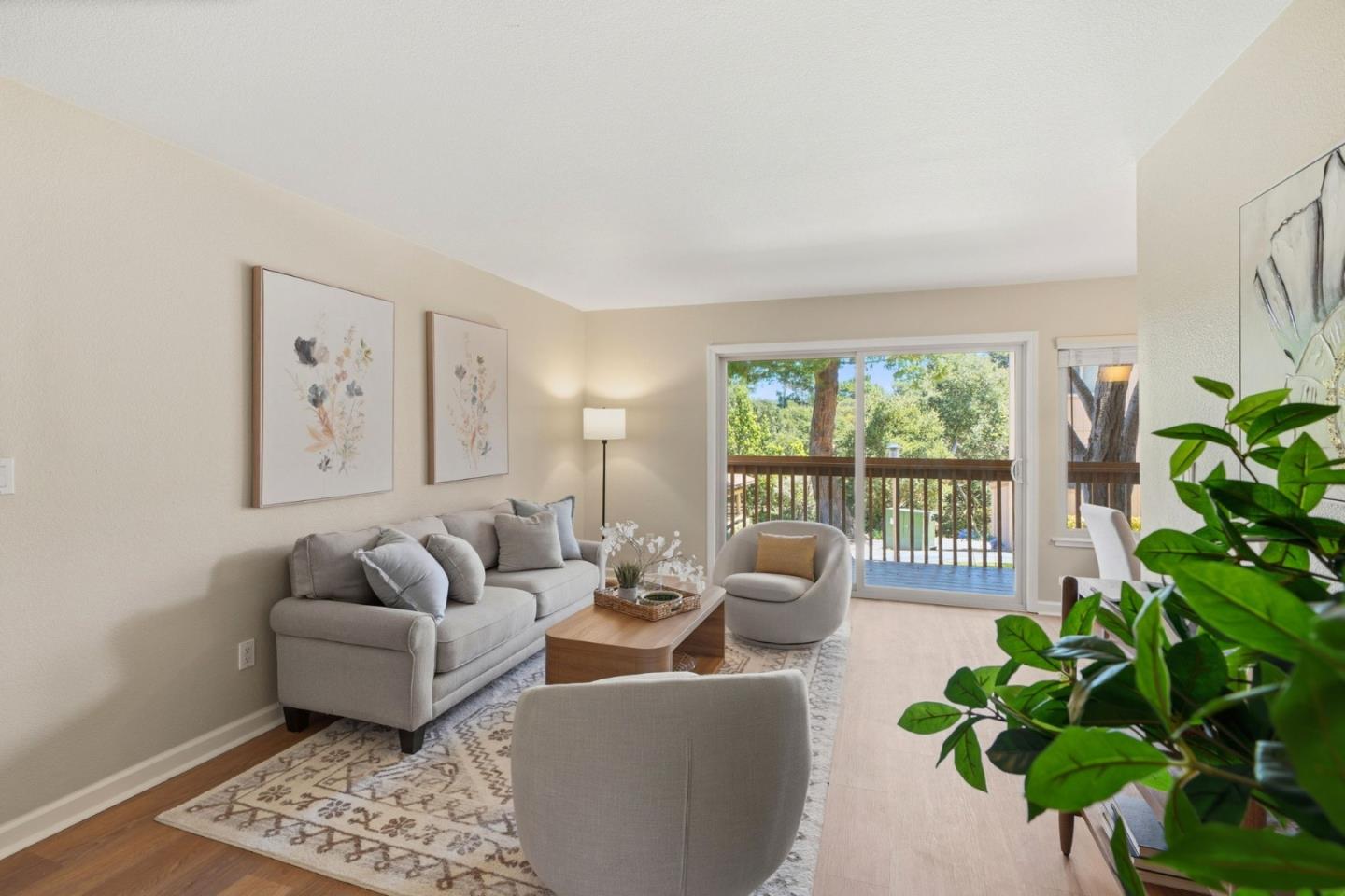 300 Glenwood Circle 186