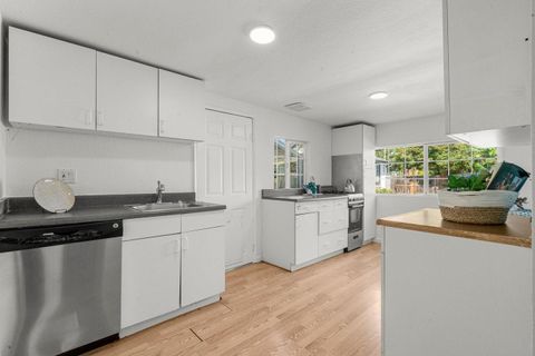 Tiny photo for 1131 Shamrock Drive, CAMPBELL, CA 95008 (MLS # ML82049975)