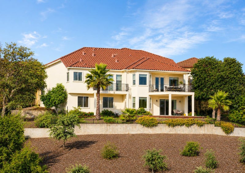 33 Aurora Lane