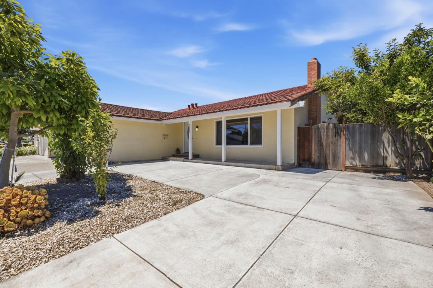 3676 Eastwood Circle