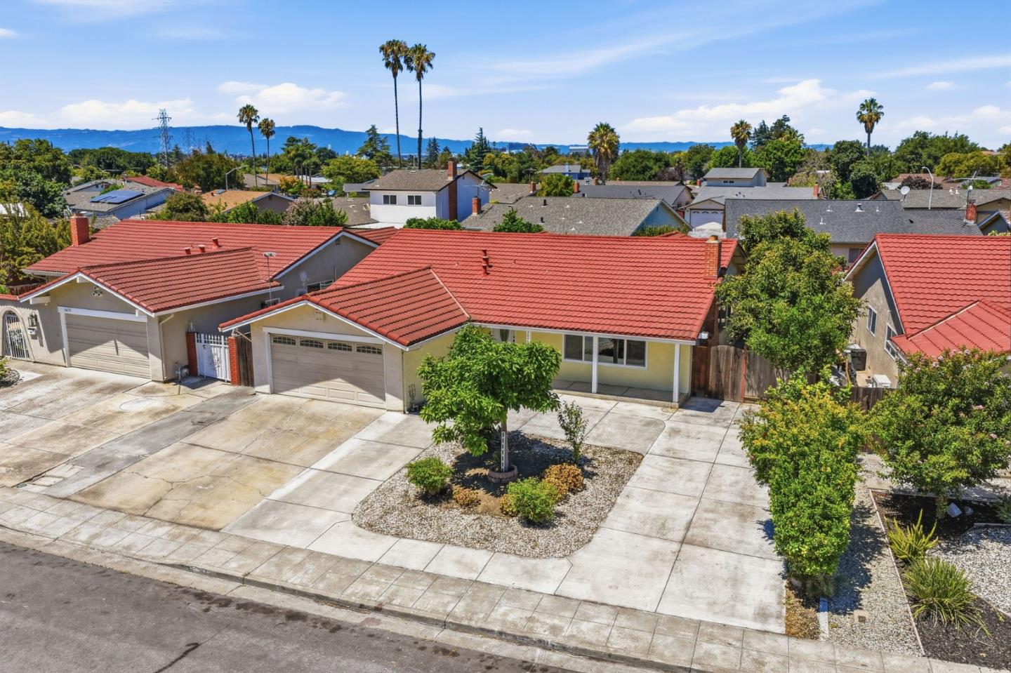3676 Eastwood Circle