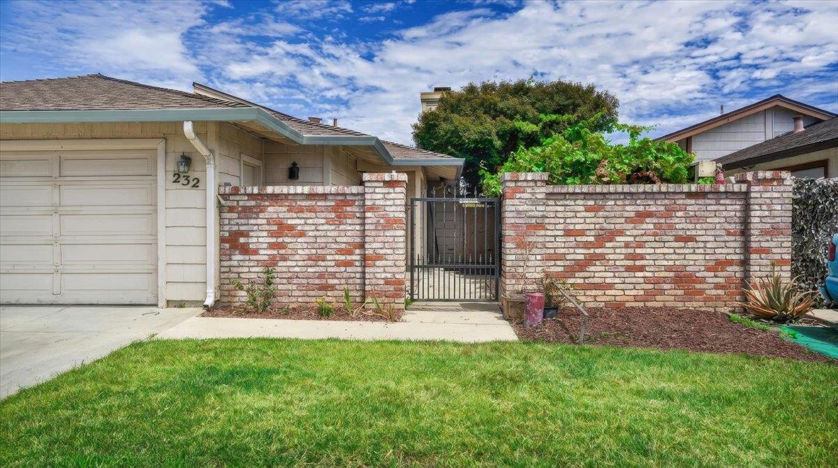 232 West Alvin Drive