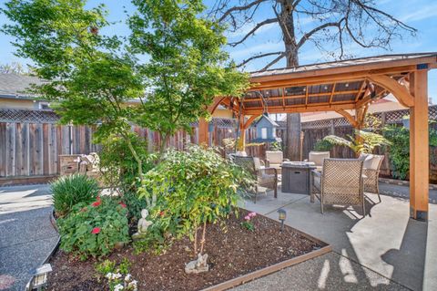 Tiny photo for 575 S O Street, LIVERMORE, CA 94550 (MLS # ML82041679)