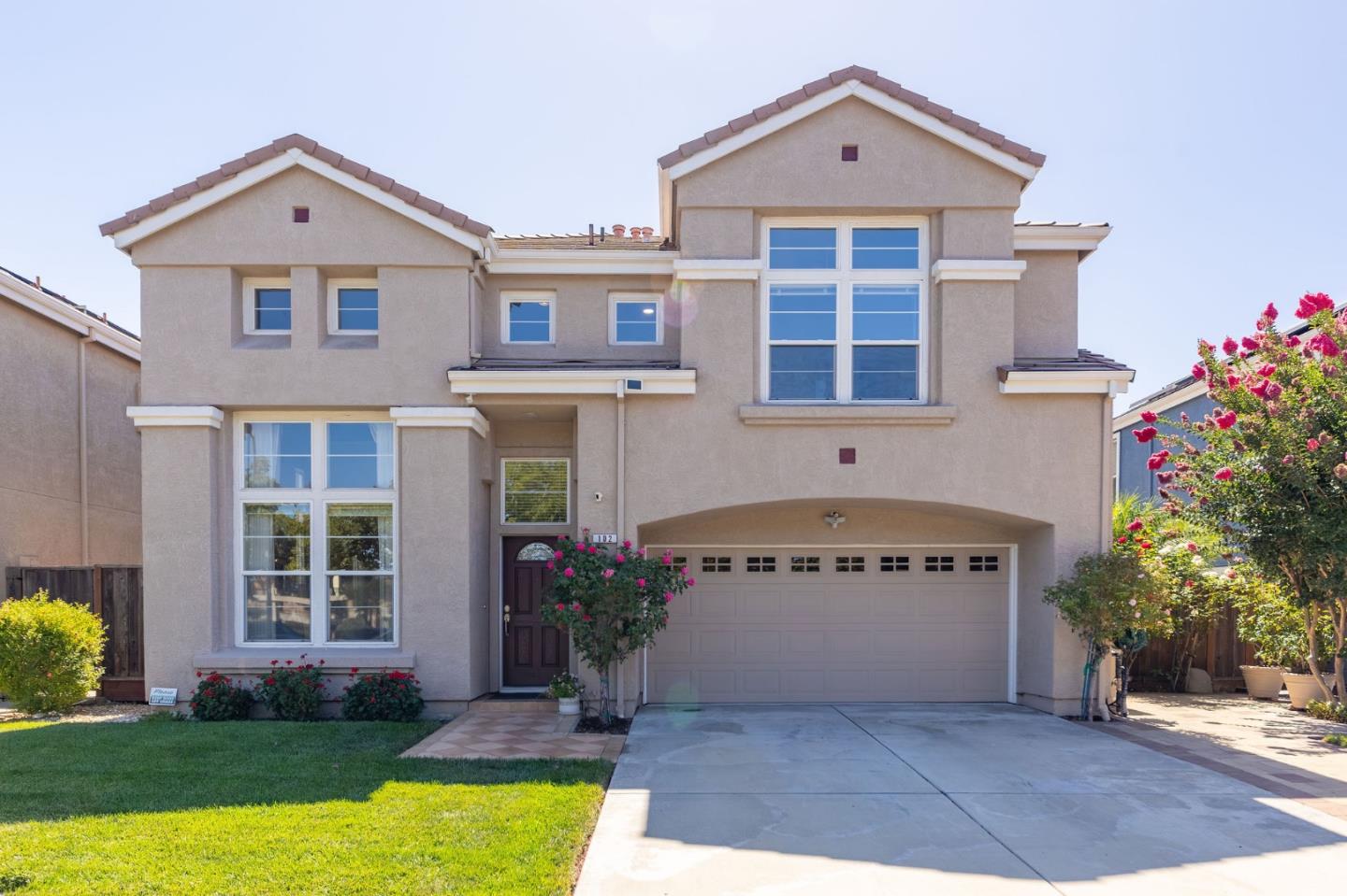 102 Triana Way