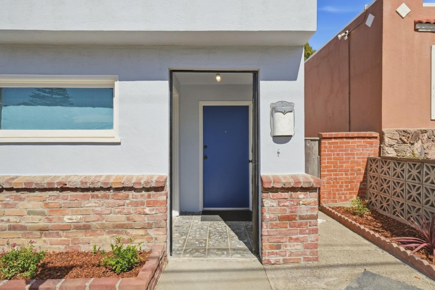 282 Linden Avenue