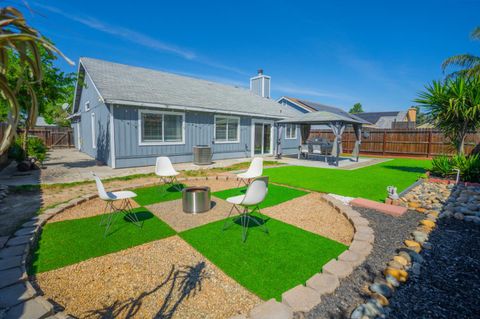 Tiny photo for 648 Pismo Way, LOS BANOS, CA 93635 (MLS # ML82039931)