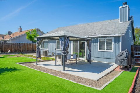 Tiny photo for 648 Pismo Way, LOS BANOS, CA 93635 (MLS # ML82039931)