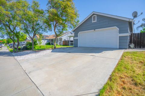 Tiny photo for 648 Pismo Way, LOS BANOS, CA 93635 (MLS # ML82039931)