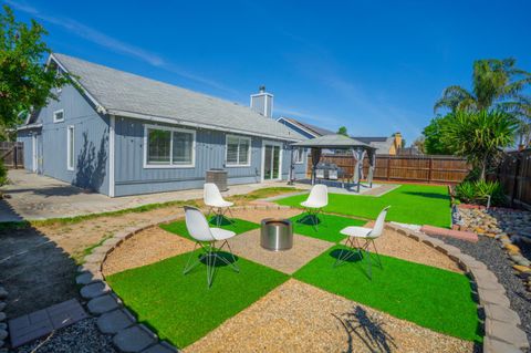 Tiny photo for 648 Pismo Way, LOS BANOS, CA 93635 (MLS # ML82039931)