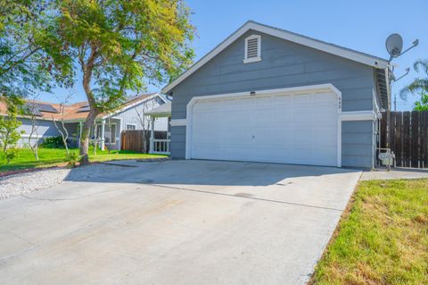 Tiny photo for 648 Pismo Way, LOS BANOS, CA 93635 (MLS # ML82039931)