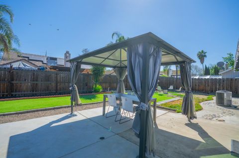 Tiny photo for 648 Pismo Way, LOS BANOS, CA 93635 (MLS # ML82039931)