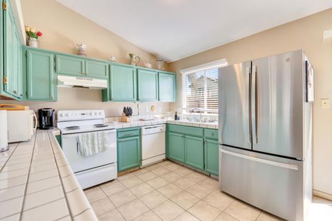 Tiny photo for 648 Pismo Way, LOS BANOS, CA 93635 (MLS # ML82039931)