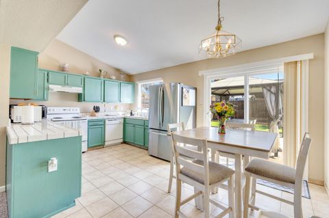 Tiny photo for 648 Pismo Way, LOS BANOS, CA 93635 (MLS # ML82039931)