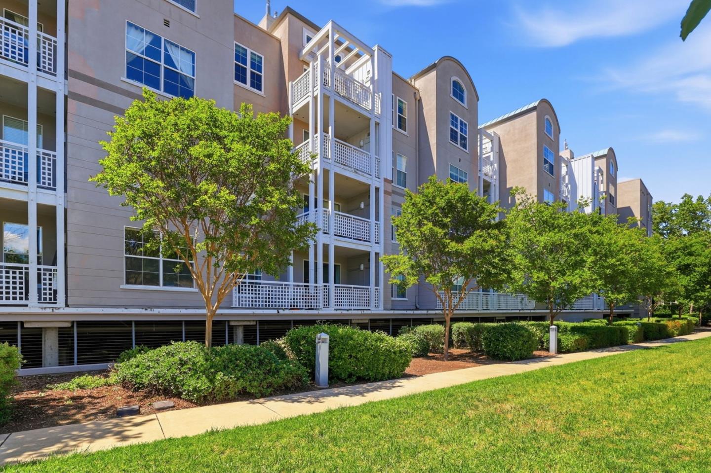 3901 Lick Mill Boulevard 414