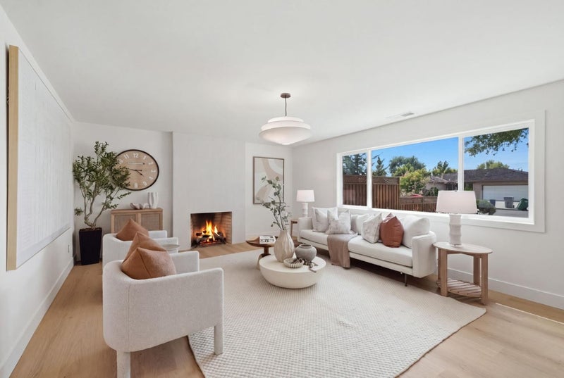904 Del Monte Place