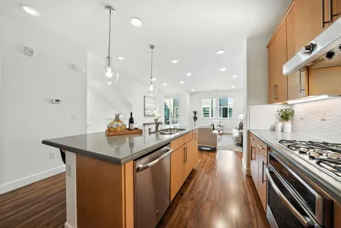 319 Charles Morris Terrace, Sunnyvale, CA 94085 - #: ML82018599